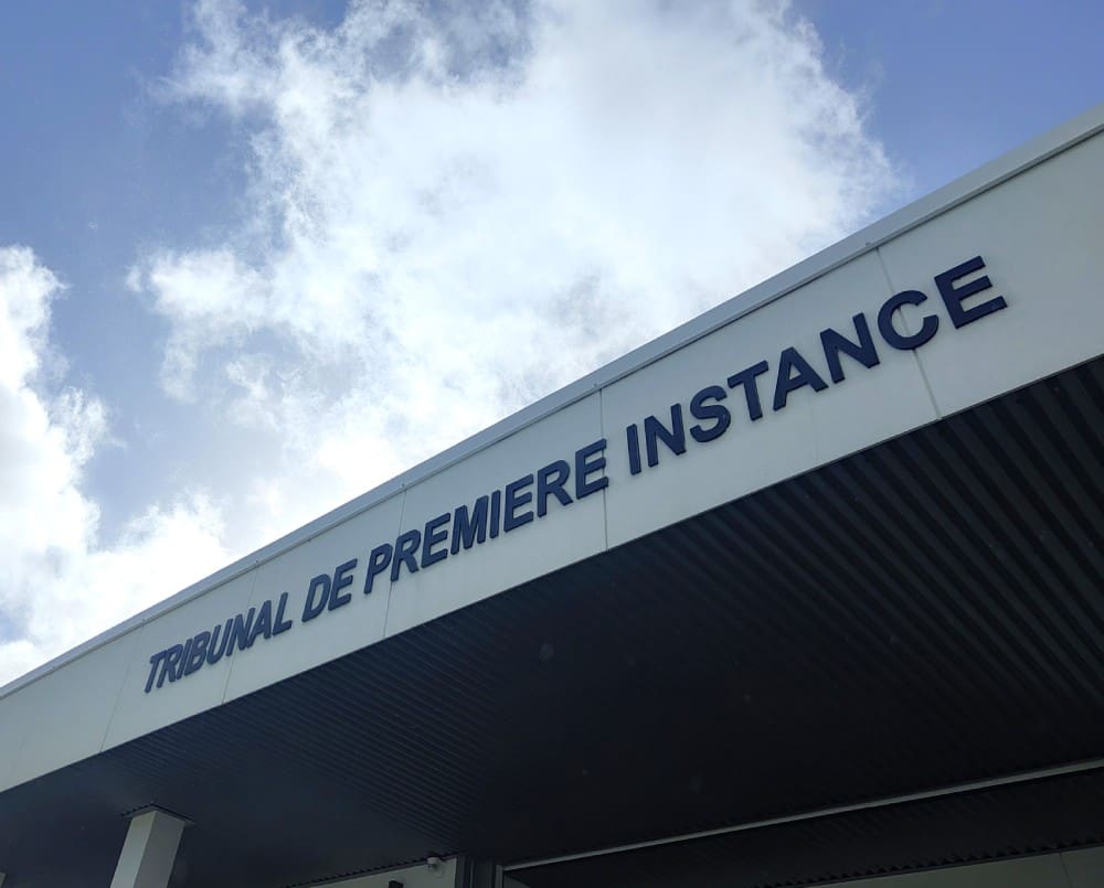 Le linge est « mal rangé », il cogne sur sa femme et ses enfants - La ...